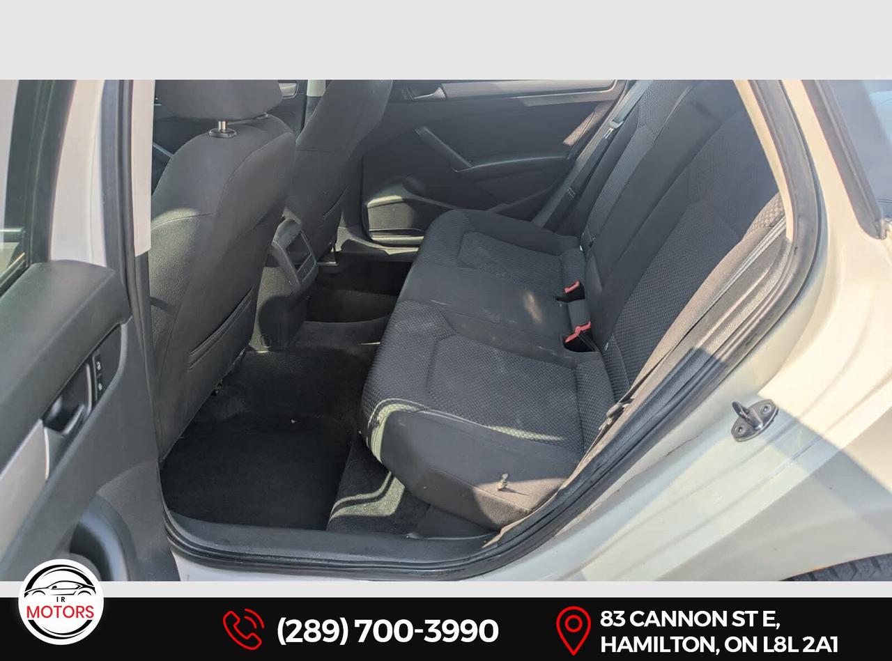 2014 Volkswagen Passat Trendline 1.8L Trendline Photo