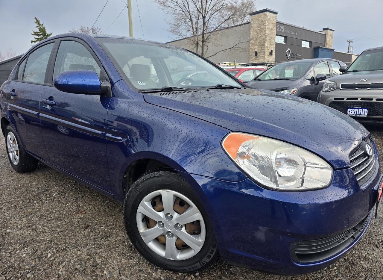 2009 Hyundai Accent GLS Photo
