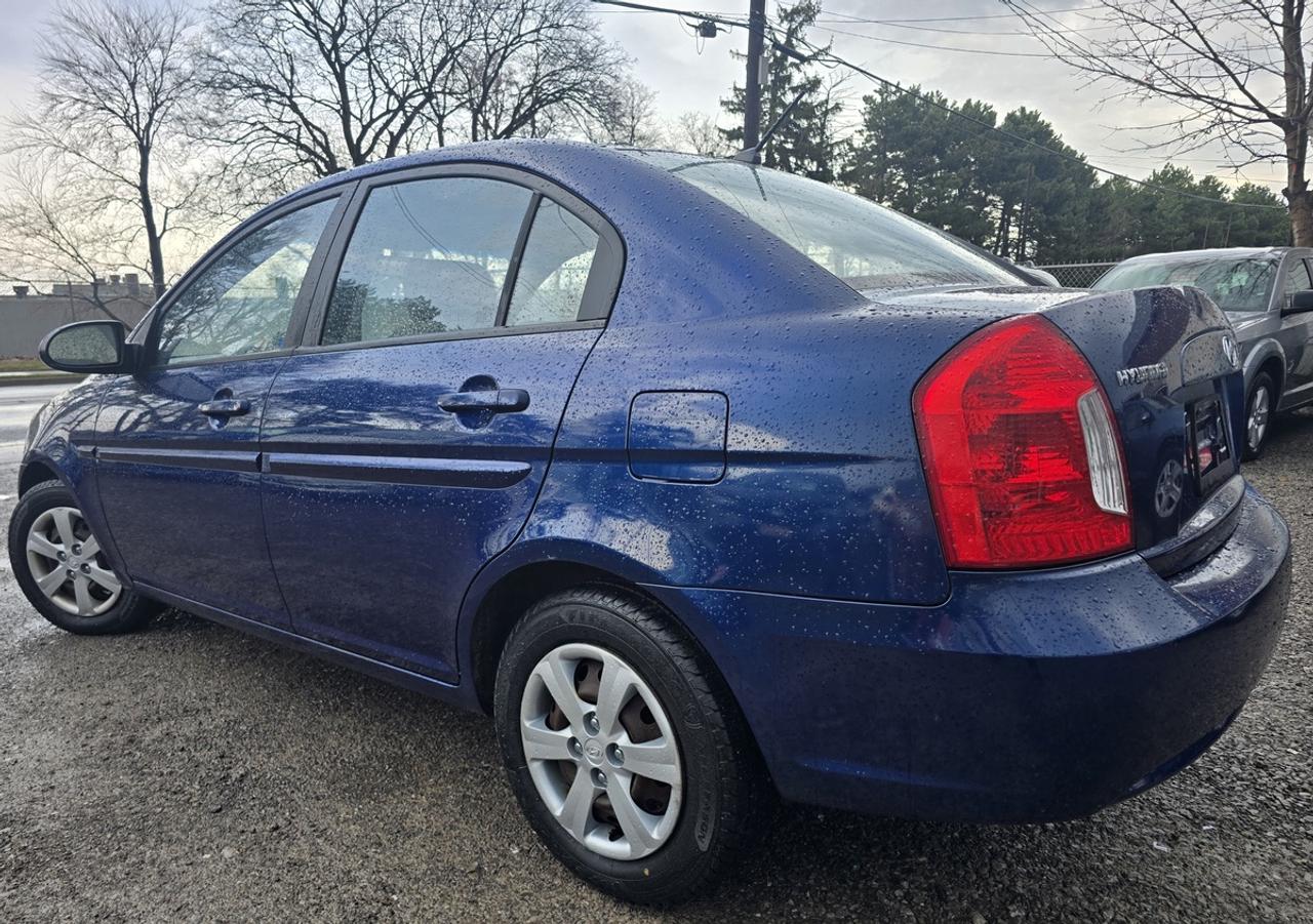 2009 Hyundai Accent GLS Photo3