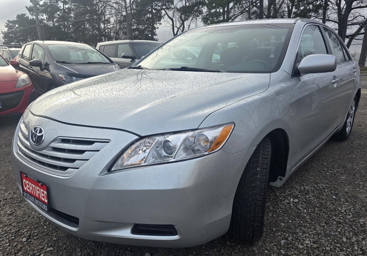2007 Toyota Camry LE Photo