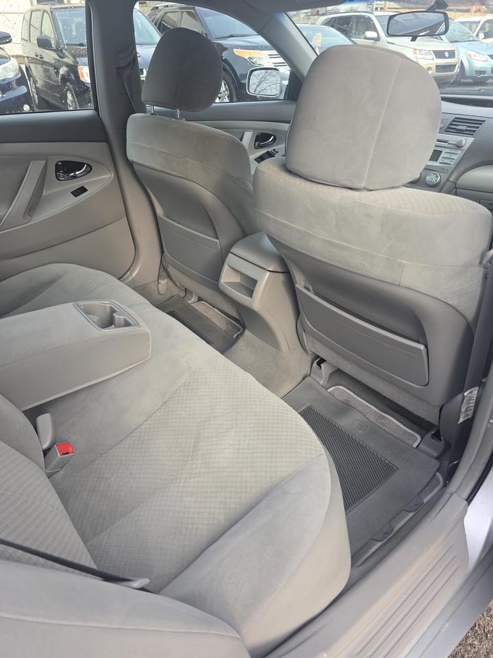 2007 Toyota Camry LE Photo