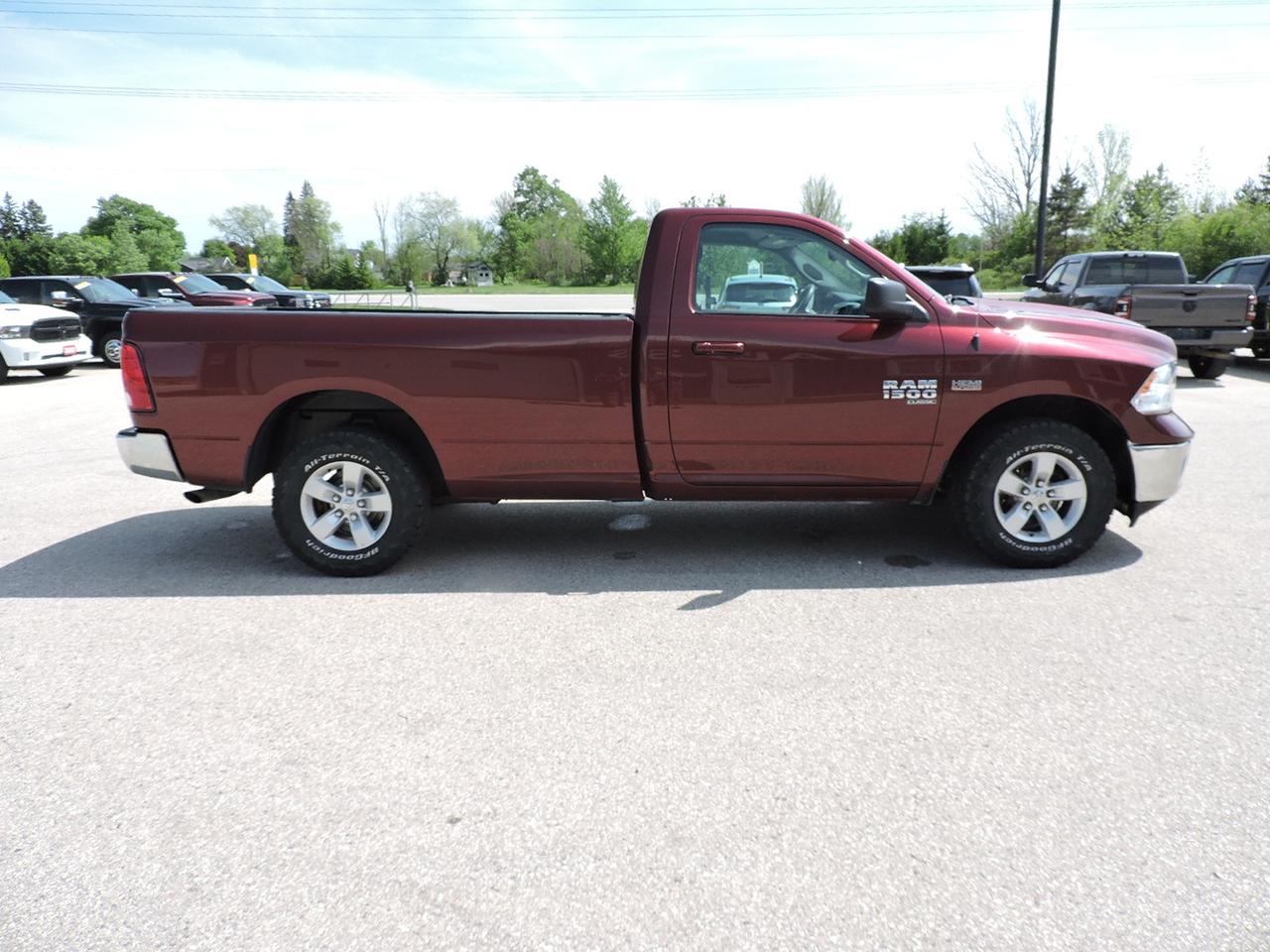 2021 RAM 1500 Classic SLT 5.7 Hemi 4X4 New Brakes Well Oiled 111000KMS Photo3