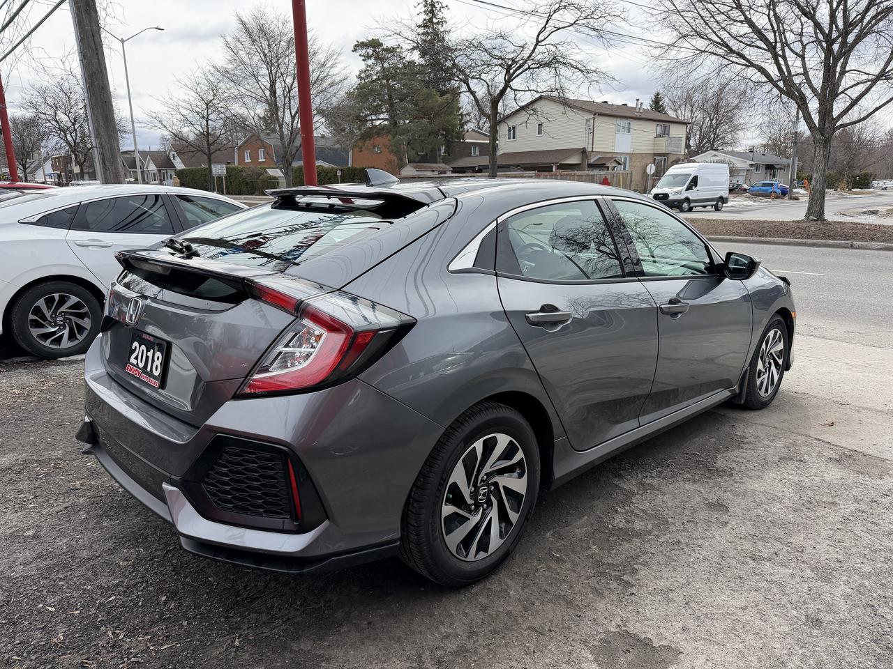 2018 Honda Civic LX HATCHBACK Photo