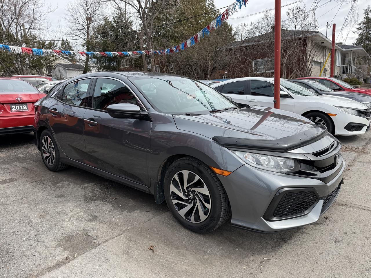 2018 Honda Civic LX HATCHBACK Photo