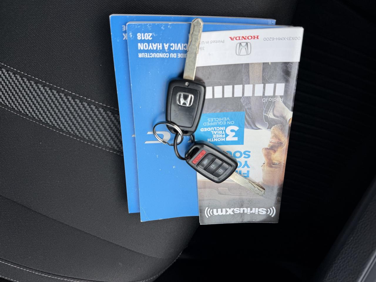 2018 Honda Civic LX HATCHBACK Photo