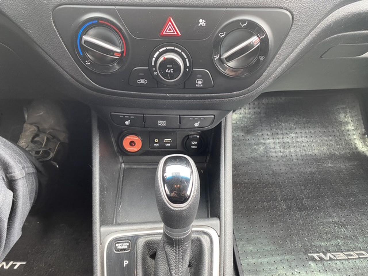 2019 Hyundai Accent PREFERRED 5 DOOR AUTO Photo