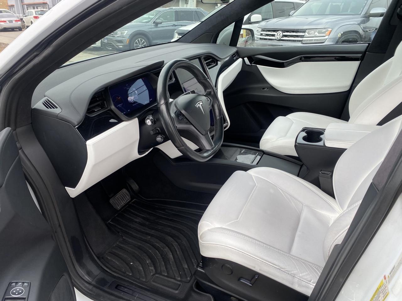2018 Tesla Model X 100D Photo