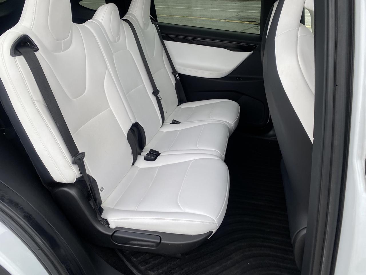 2018 Tesla Model X 100D Photo