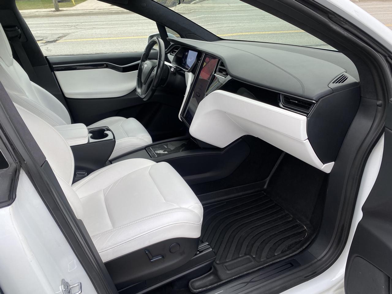2018 Tesla Model X 100D Photo