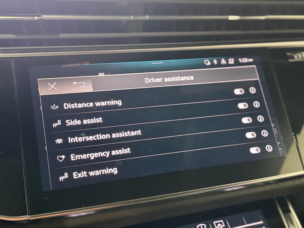 2023 Audi Q8 TECHNIK Photo