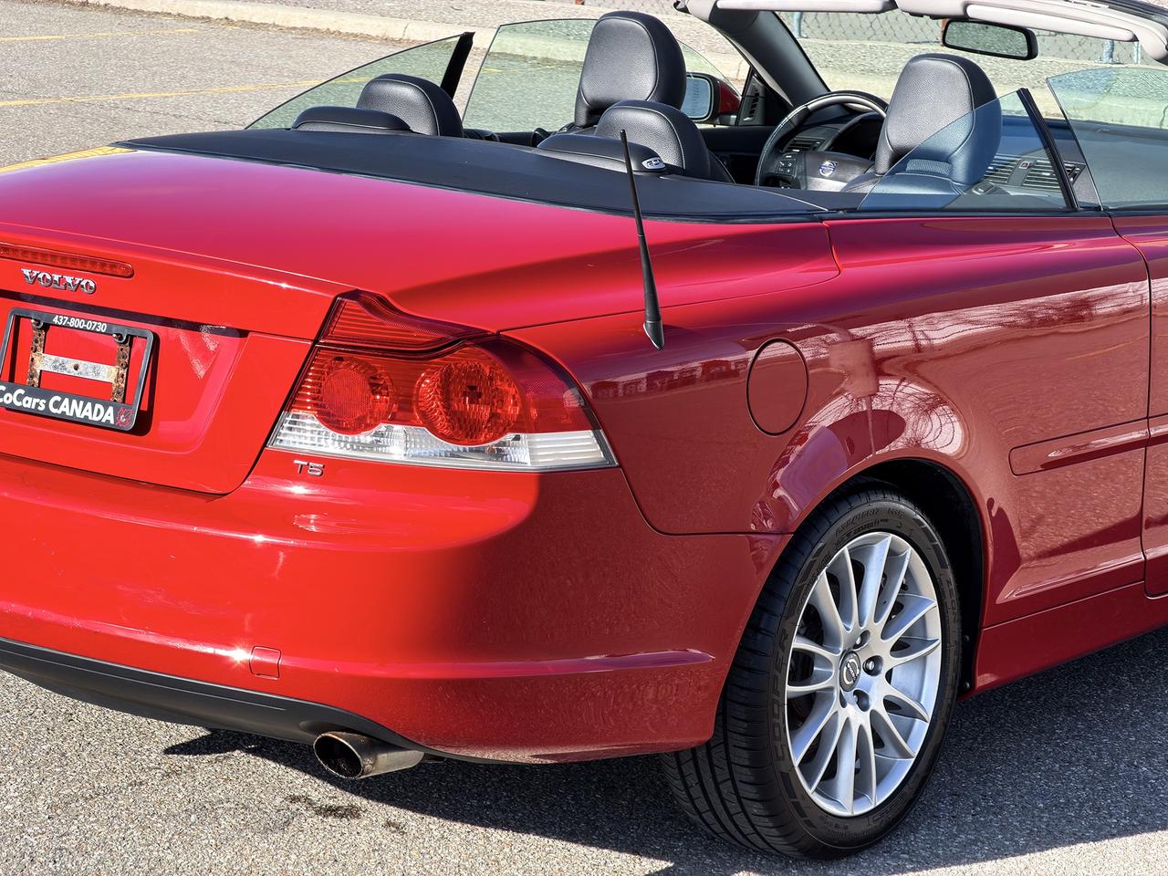 2007 Volvo C70 T5 Convertible Photo