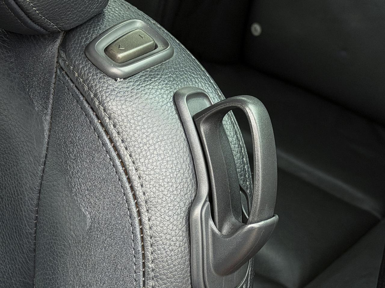 2007 Volvo C70 T5 Convertible Photo