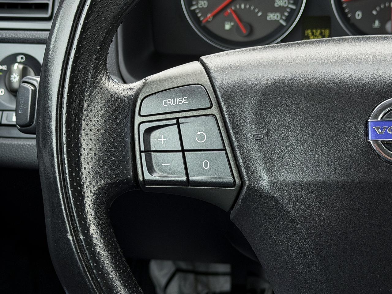 2007 Volvo C70 T5 Convertible Photo