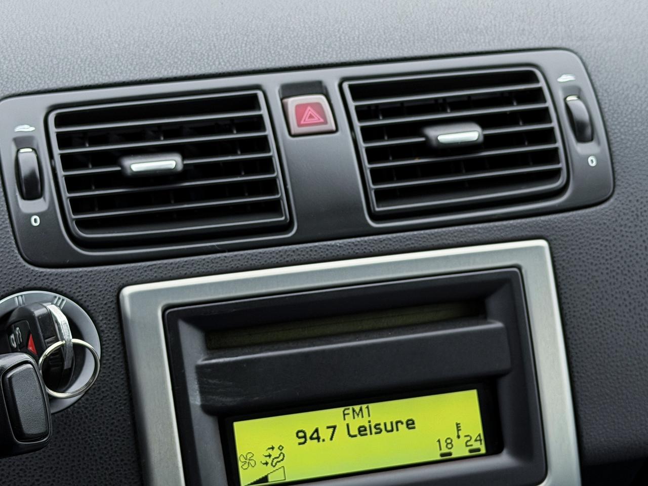 2007 Volvo C70 T5 Convertible Photo