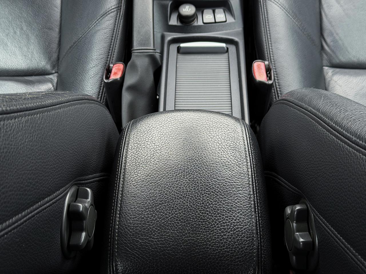 2007 Volvo C70 T5 Convertible Photo