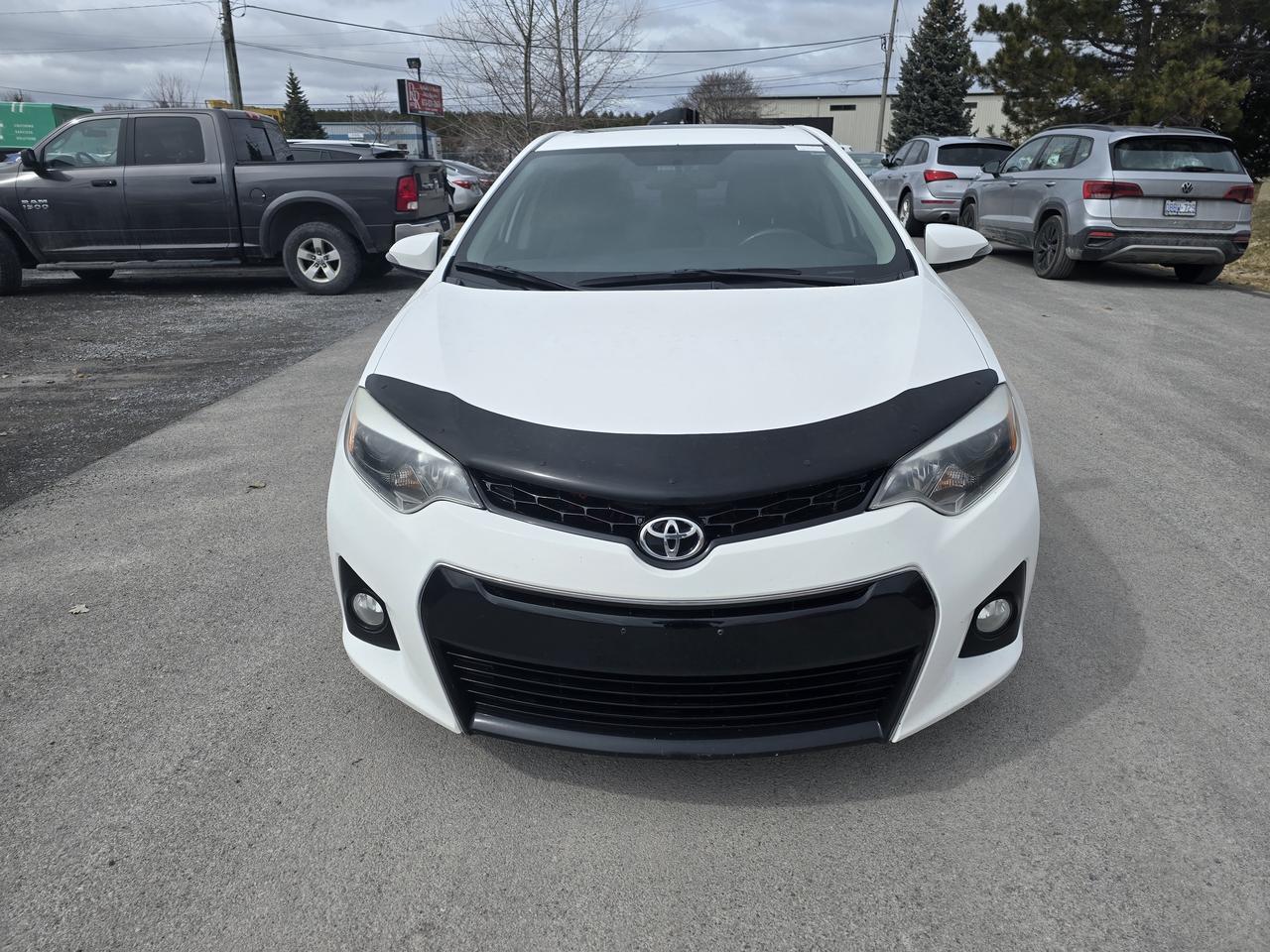 2016 Toyota Corolla S Photo