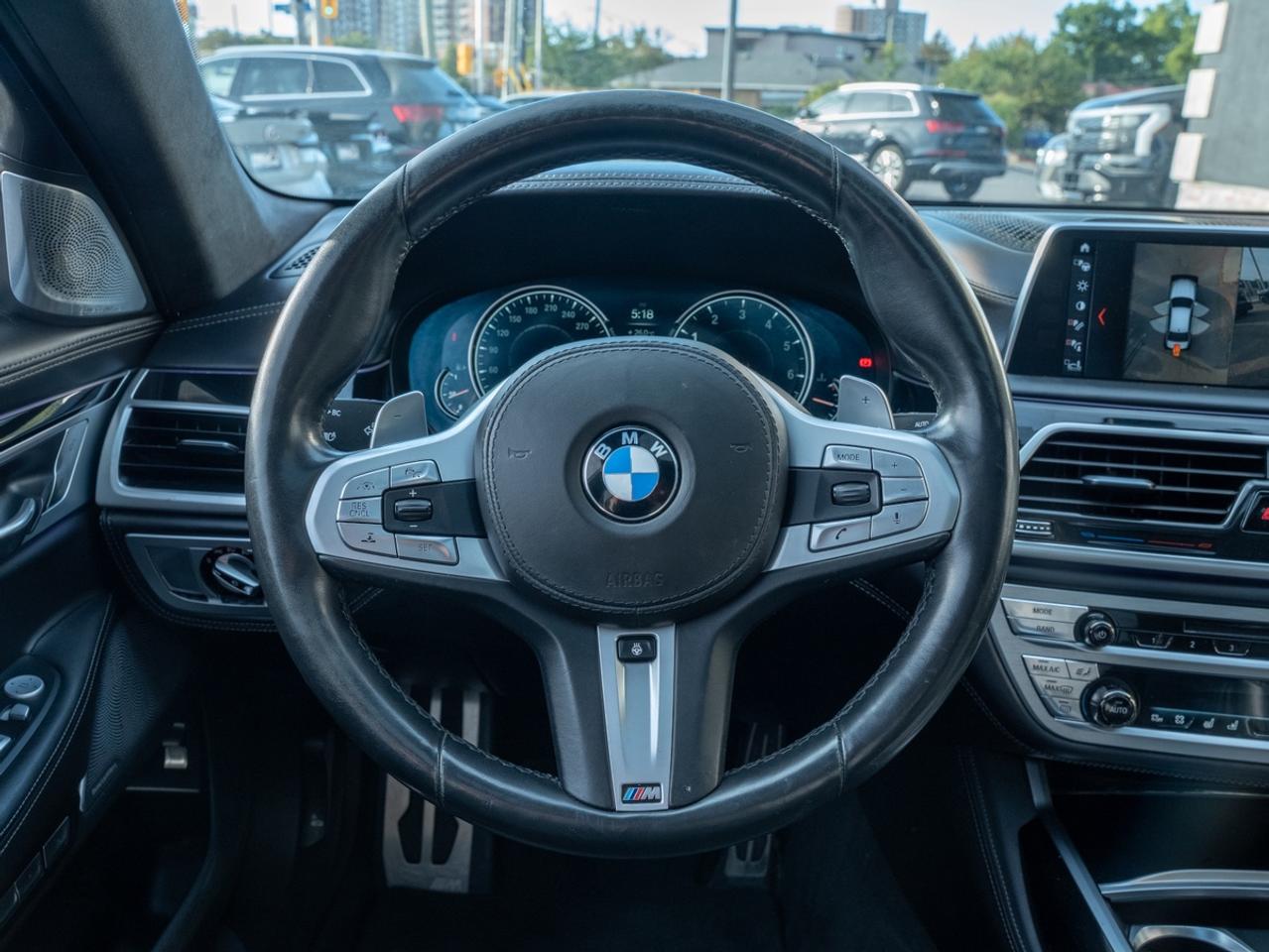 2018 BMW 7-Series M760i xDrive Photo
