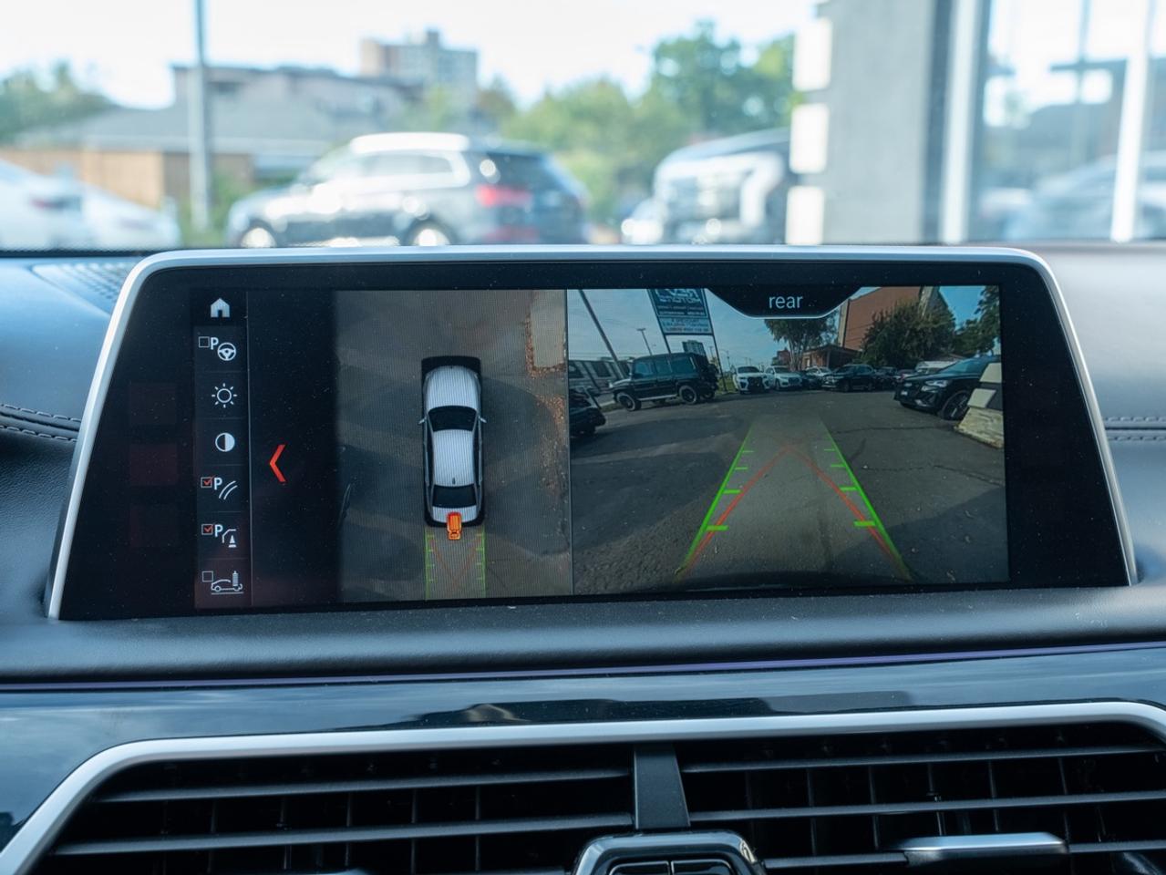 2018 BMW 7-Series M760i xDrive Photo