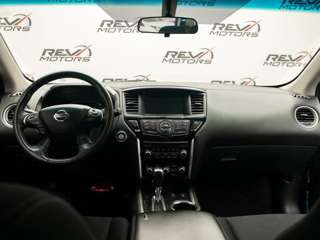 2018 Nissan Pathfinder SV | Certified | 7 Passenger Photo