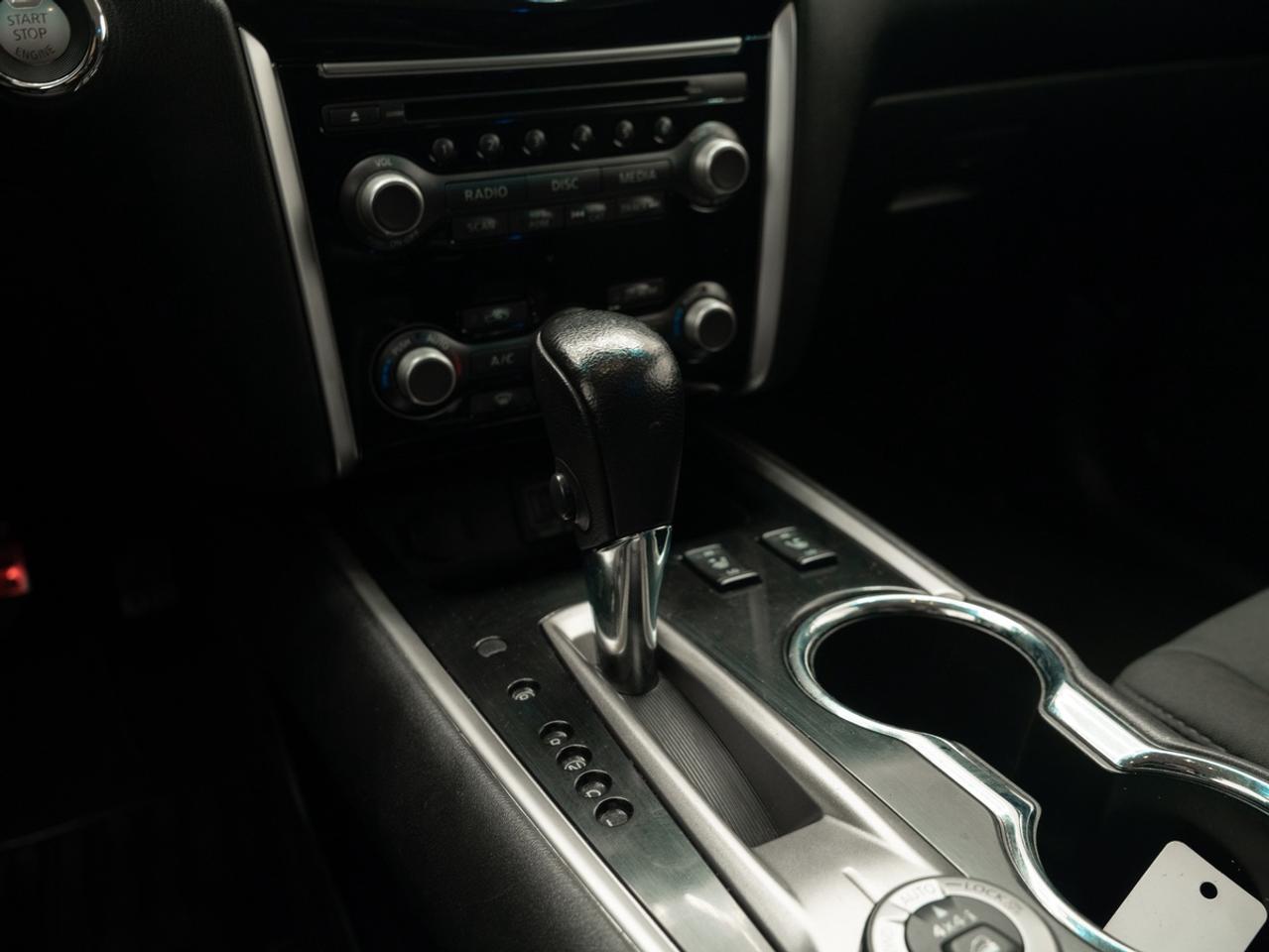 2018 Nissan Pathfinder SV | Certified | 7 Passenger Photo