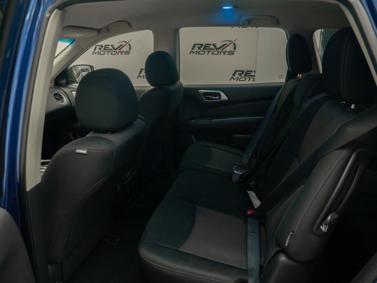 2018 Nissan Pathfinder SV | Certified | 7 Passenger Photo