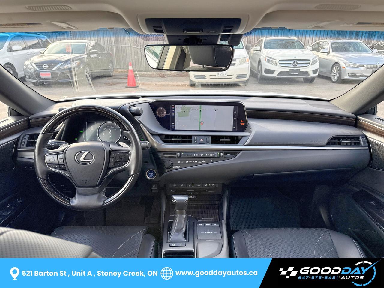 2019 Lexus ES 300h ULTRA LUXURY PKG | ONE OWNER | DEALER SERVICE Photo