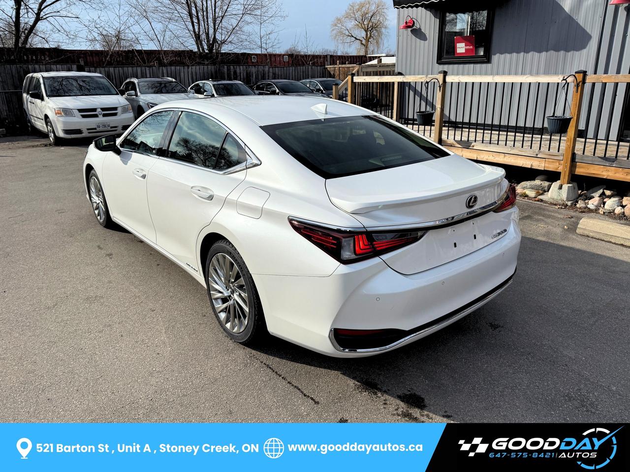 2019 Lexus ES 300h ULTRA LUXURY PKG | ONE OWNER | DEALER SERVICE Photo
