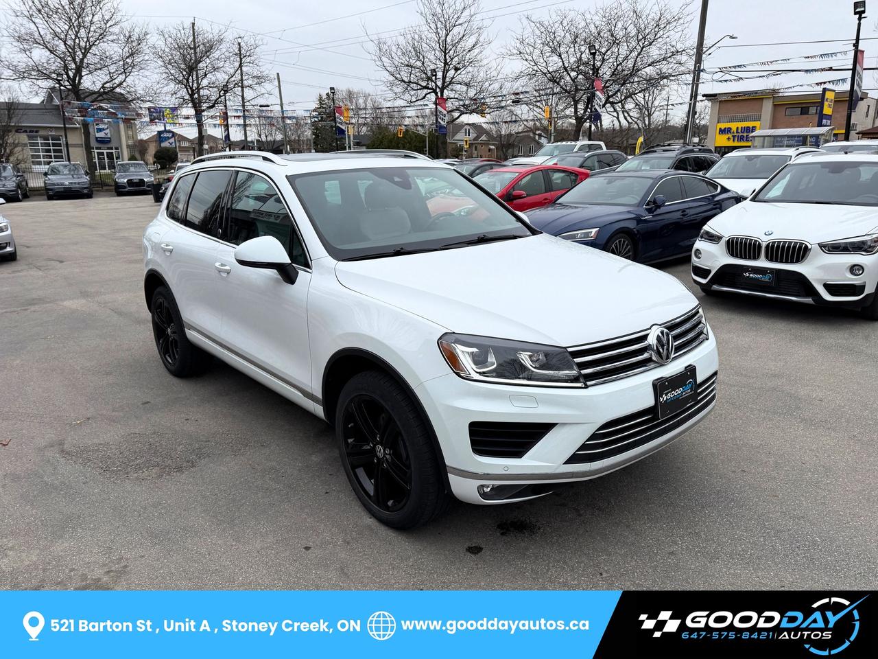 2017 Volkswagen Touareg Wolfsburg Edition | LOW KMS ONE OWNER CLEAN CARFAX Photo
