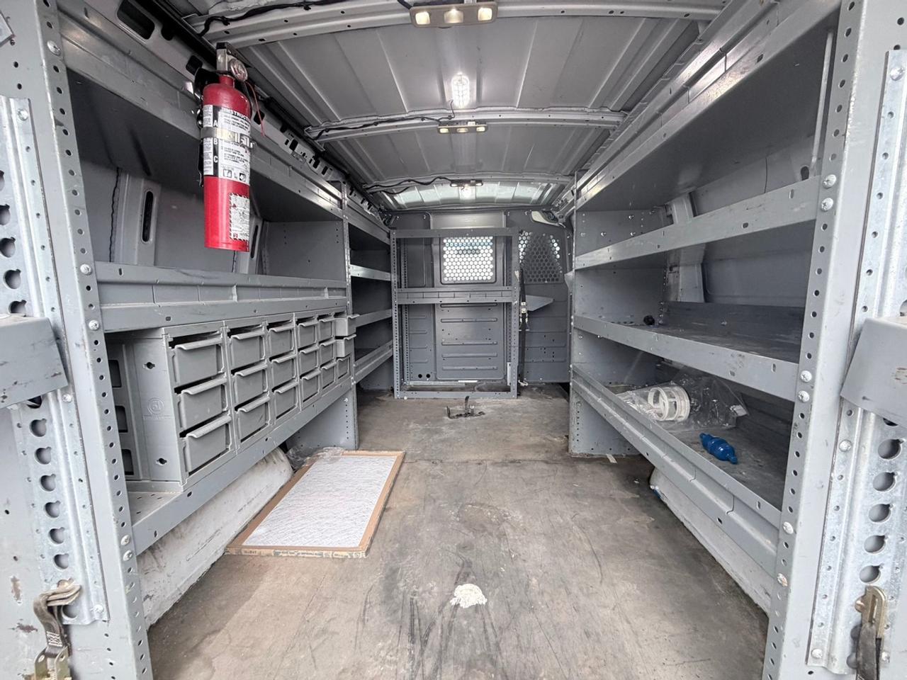 2018 Chevrolet Express 2500 Photo