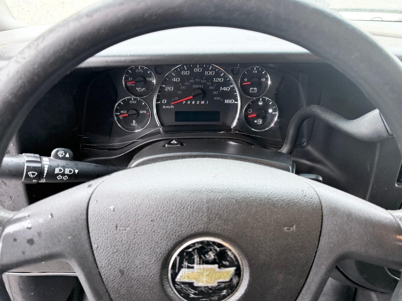 2018 Chevrolet Express 2500 Photo