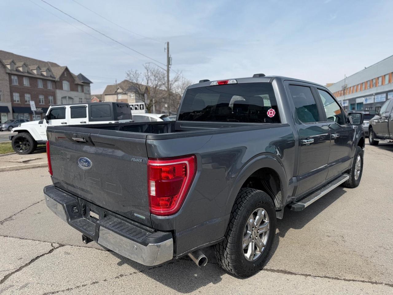 2022 Ford F-150 XLT Photo