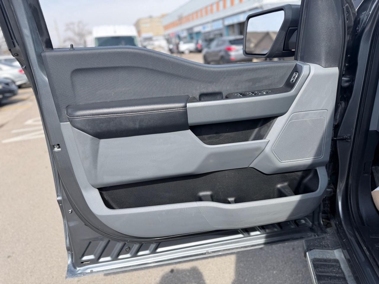 2022 Ford F-150 XLT Photo