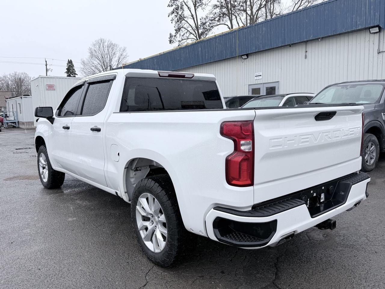 2021 Chevrolet Silverado 1500 CUSTOM CREW CAB SHORT BED Photo