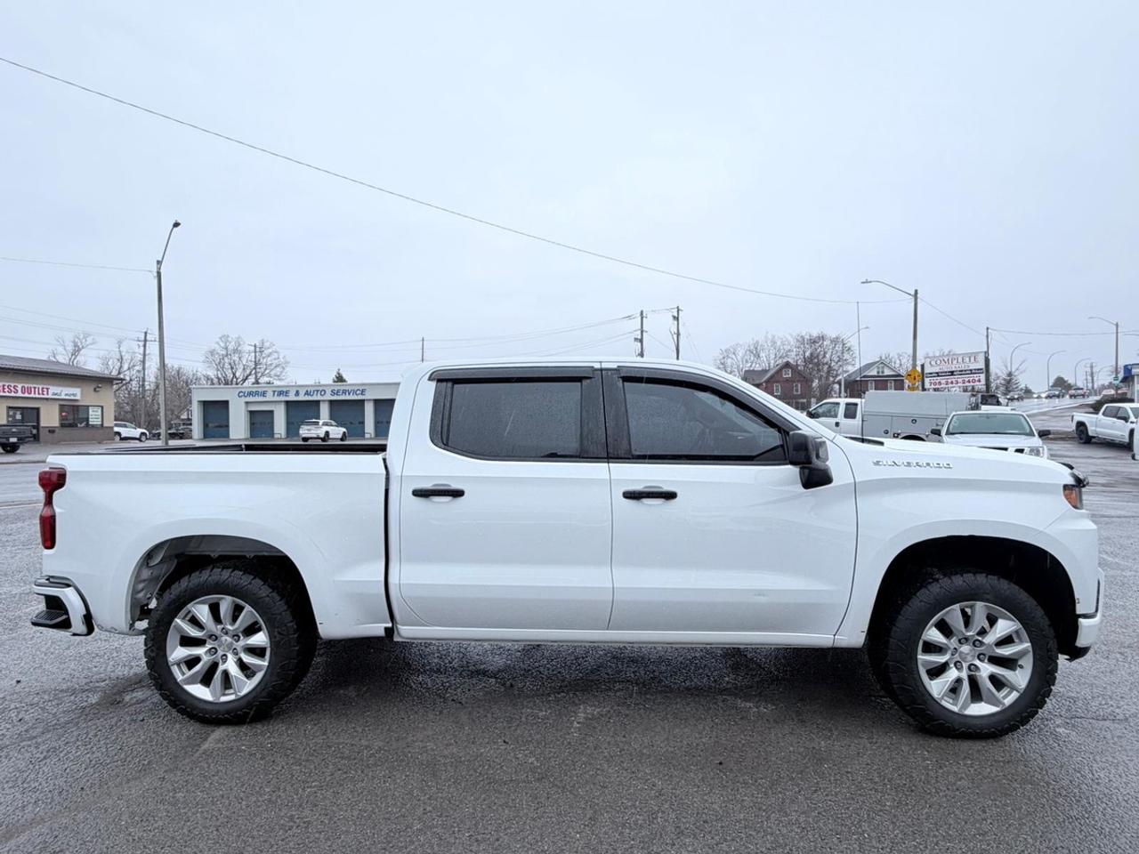 2021 Chevrolet Silverado 1500 CUSTOM CREW CAB SHORT BED Photo