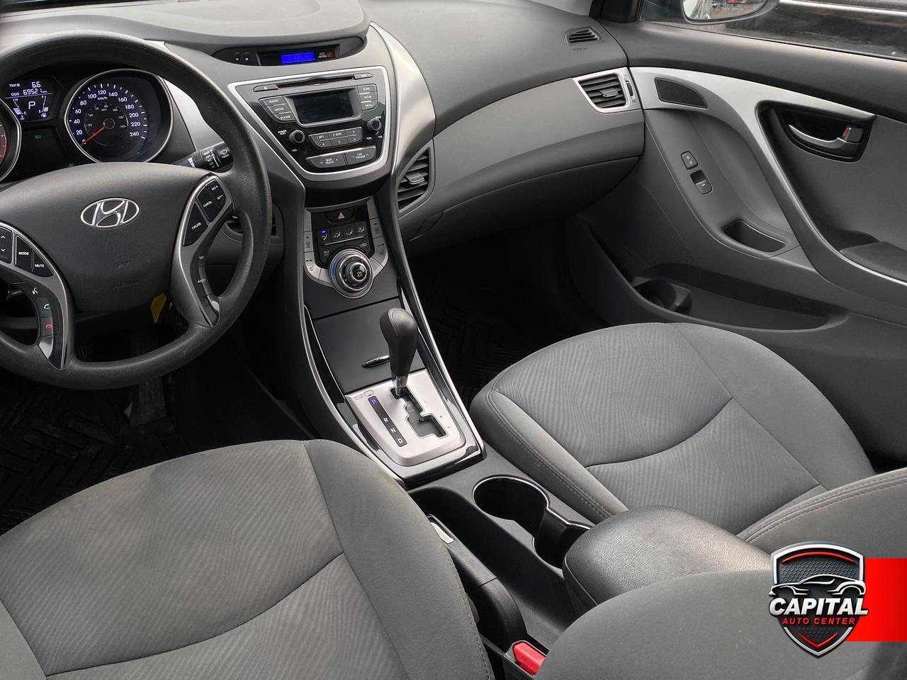 2013 Hyundai Elantra Limited Photo