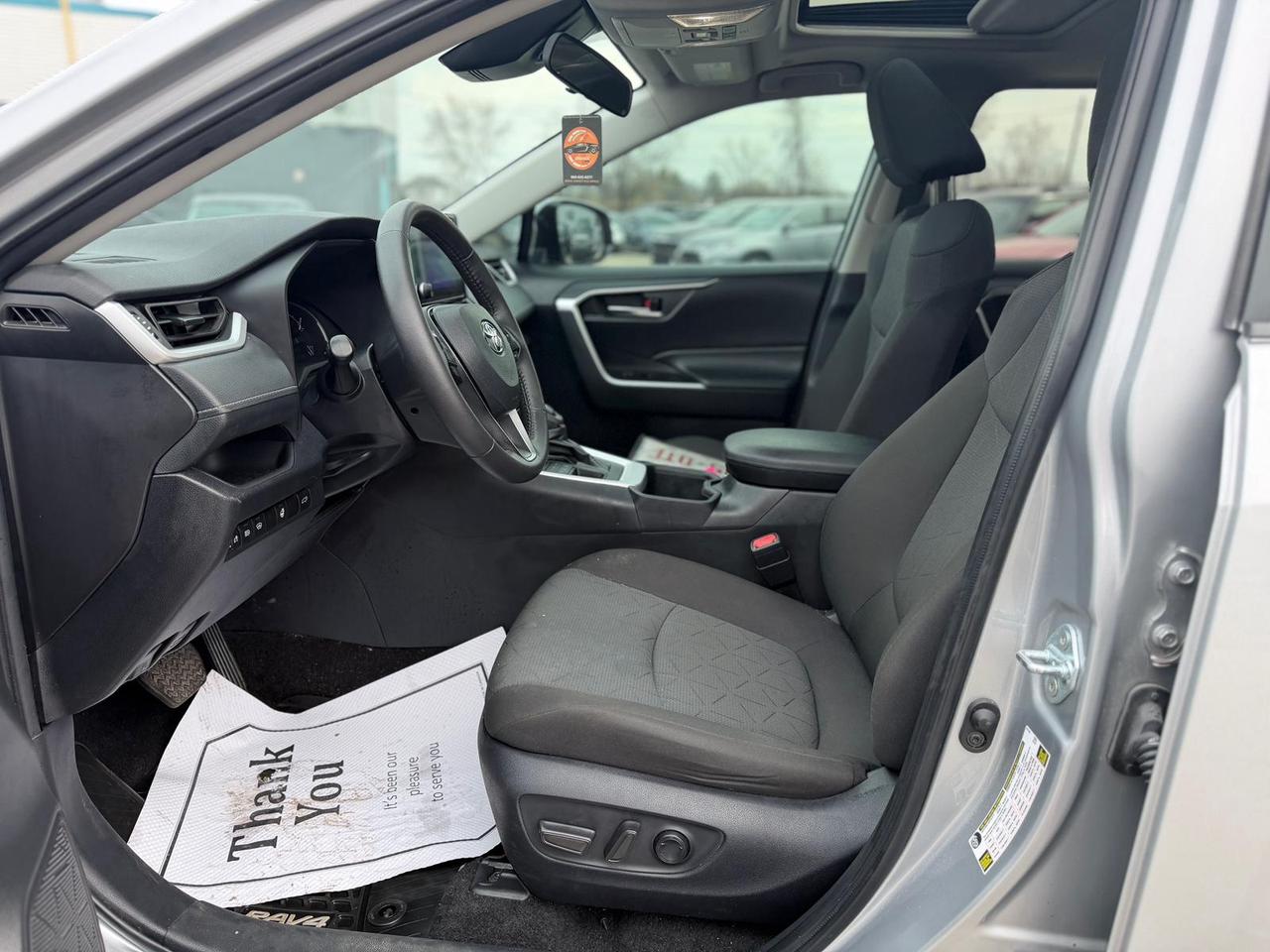 2024 Toyota RAV4 XLE Photo