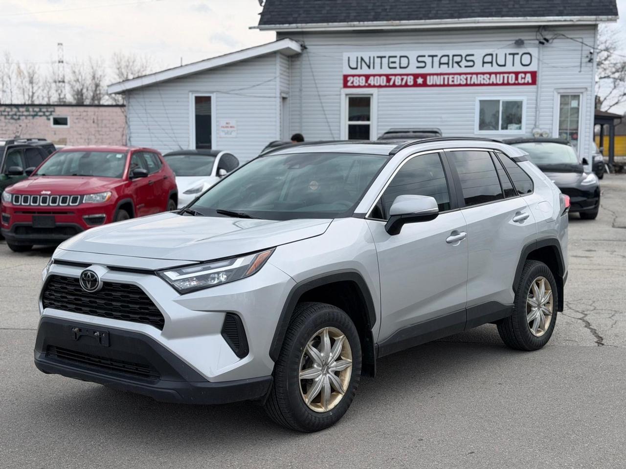 2024 Toyota RAV4 XLE Photo