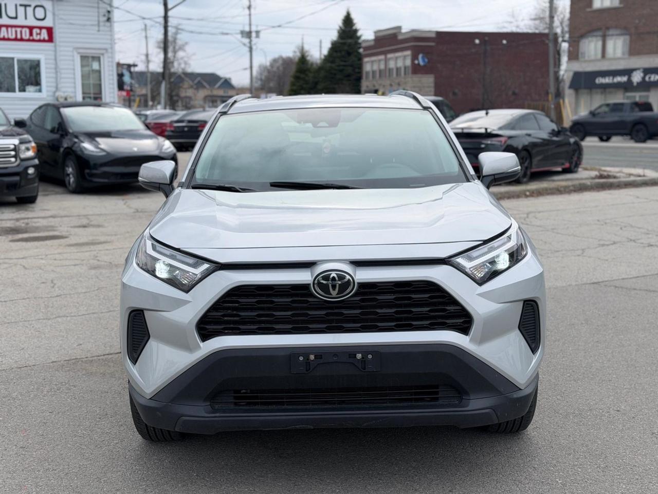 2024 Toyota RAV4 XLE Photo