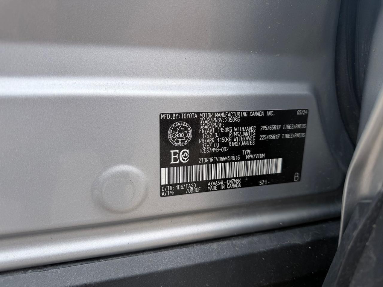 2024 Toyota RAV4 XLE Photo