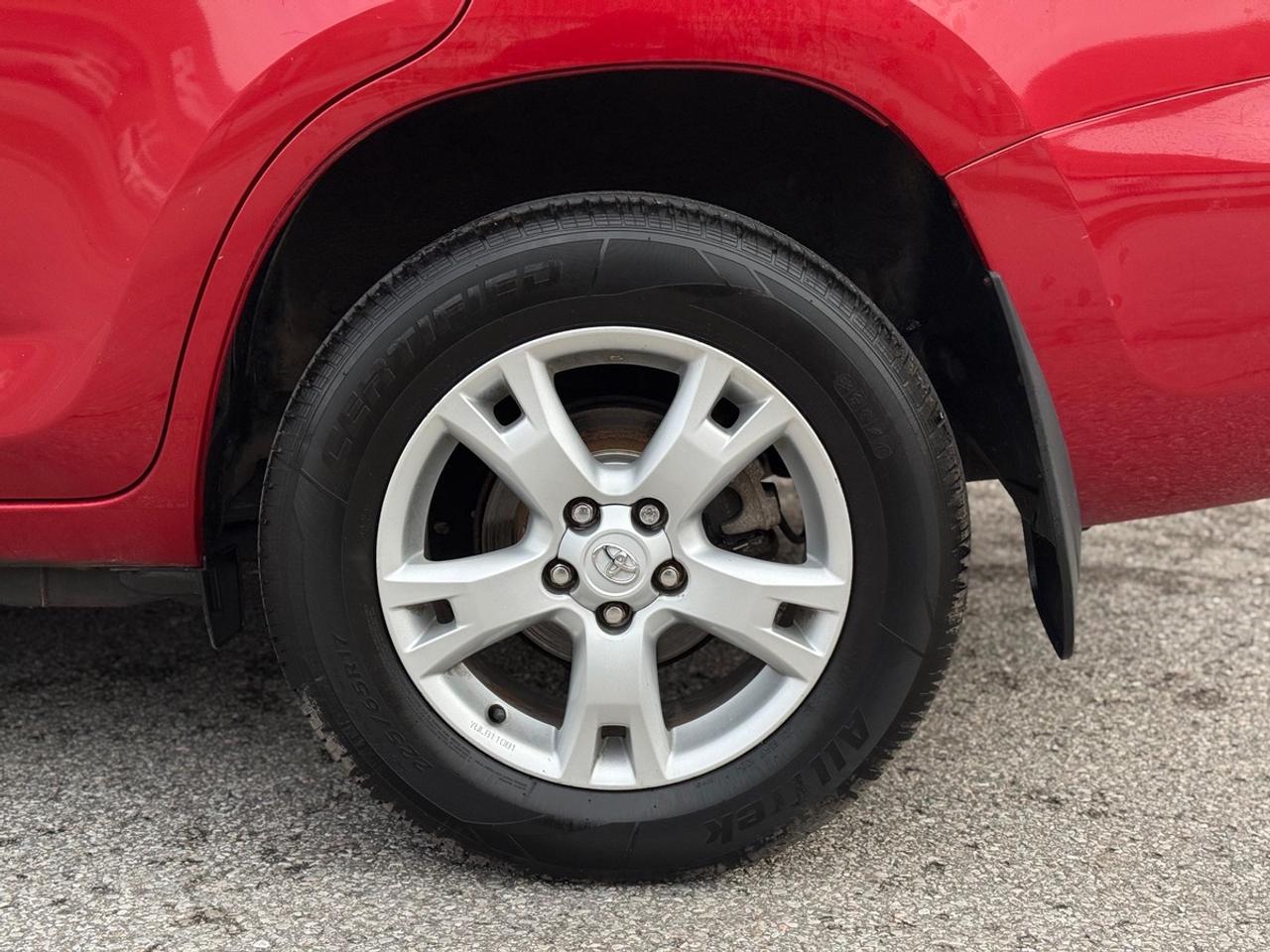 2012 Toyota RAV4 Base I4 Photo