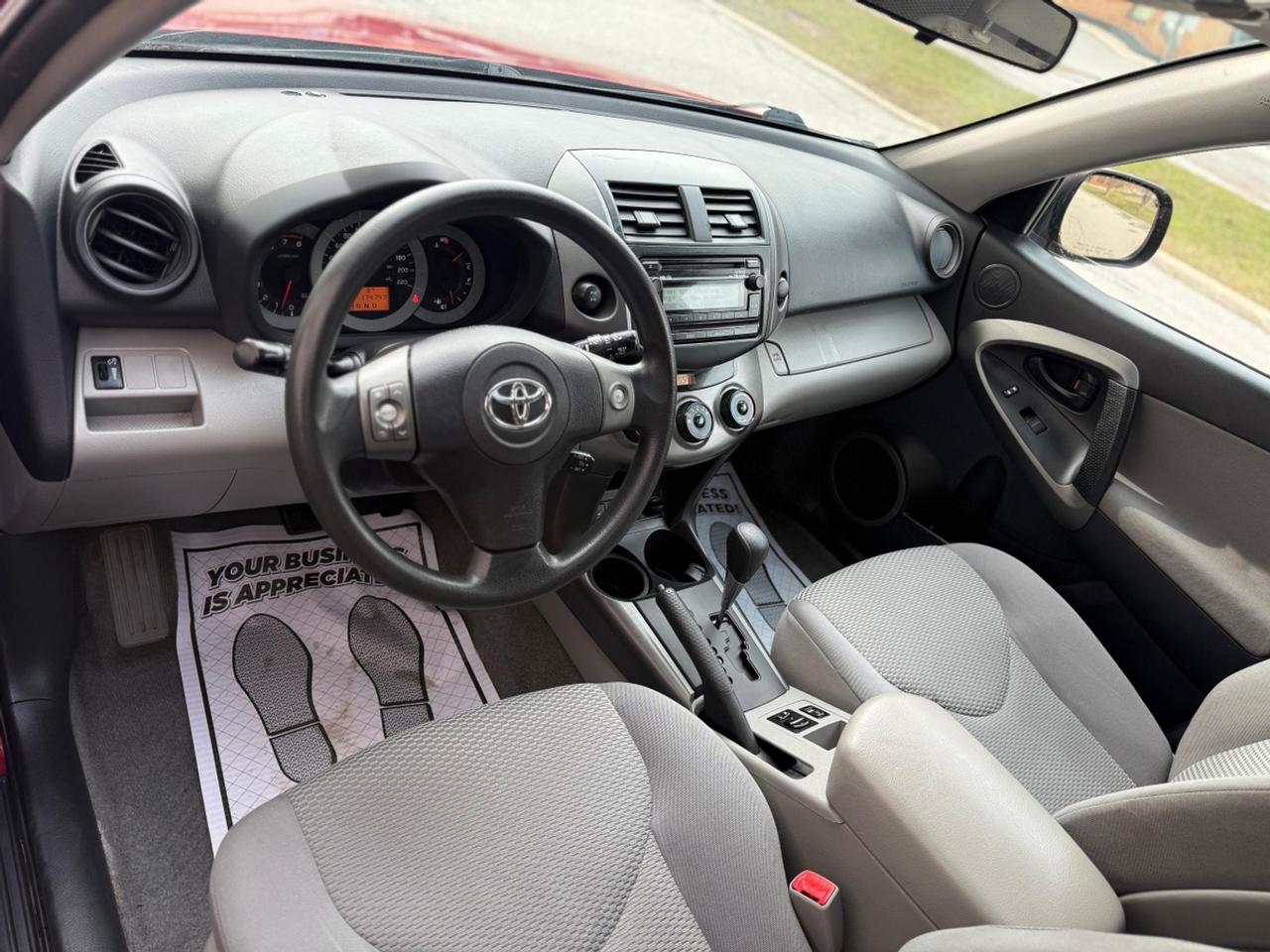 2012 Toyota RAV4 Base I4 Photo