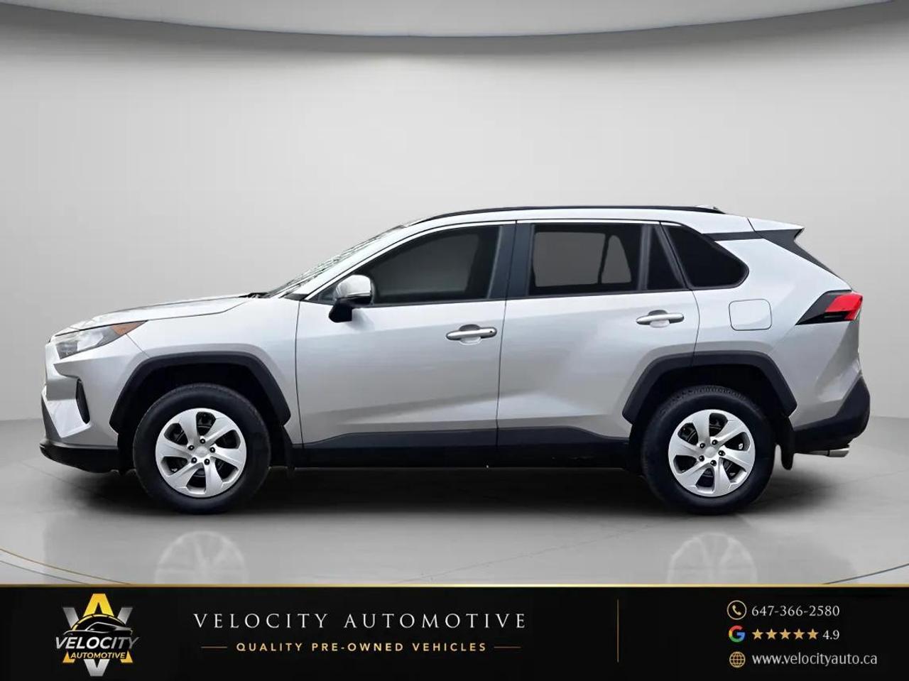2020 Toyota RAV4 LE AWD | No Accidents! Photo
