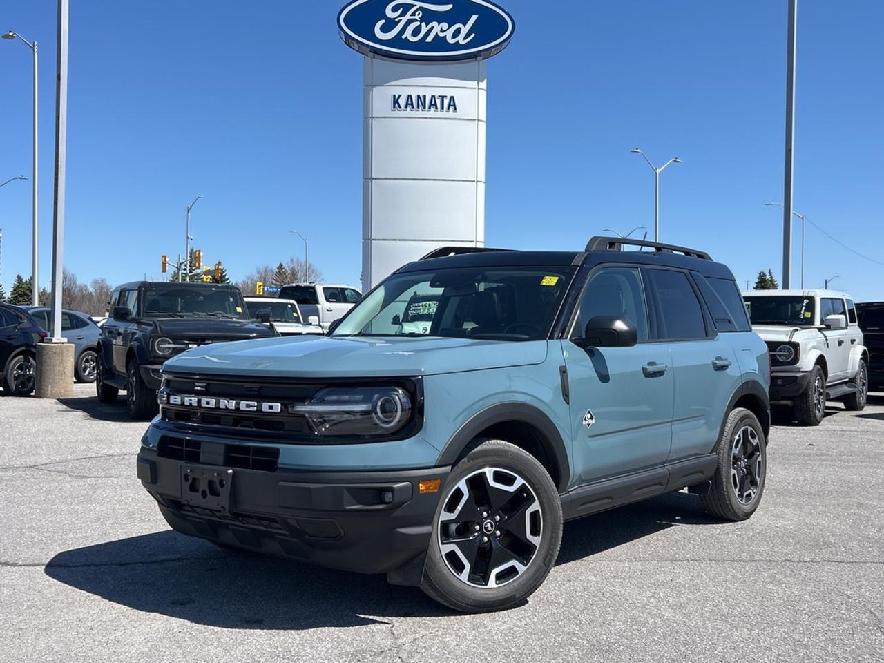 2023 Ford Bronco Sport Outer Banks 4dr 4x4 Photo