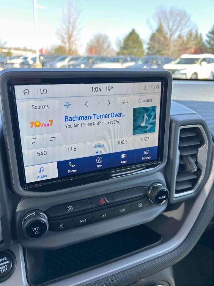 2023 Ford Bronco Sport Outer Banks 4dr 4x4 Photo