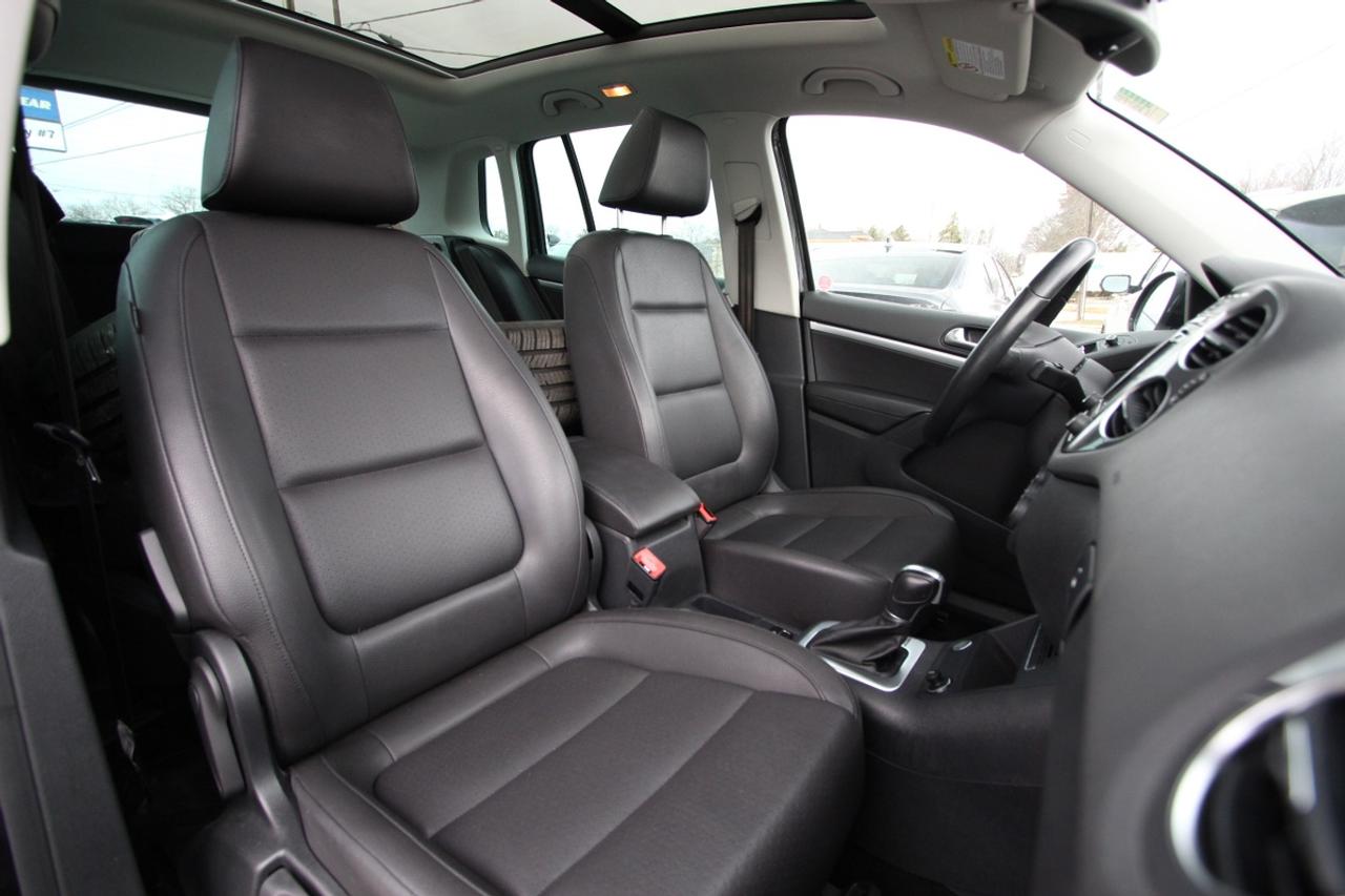 2016 Volkswagen Tiguan S - COMFORTLINE 4 MOTION EXTRA SET OF RIMS AND TIR Photo