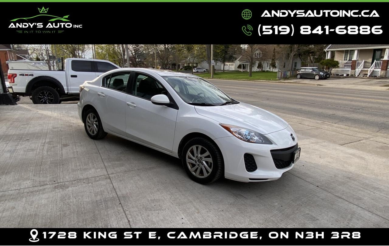2013 Mazda MAZDA3 GS-SKY ! SUNROOF ! LOW KMS ! Photo2