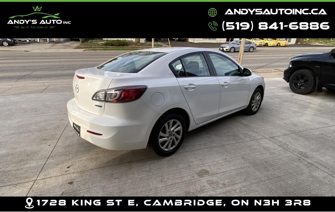 2013 Mazda MAZDA3 GS-SKY ! SUNROOF ! LOW KMS ! Photo