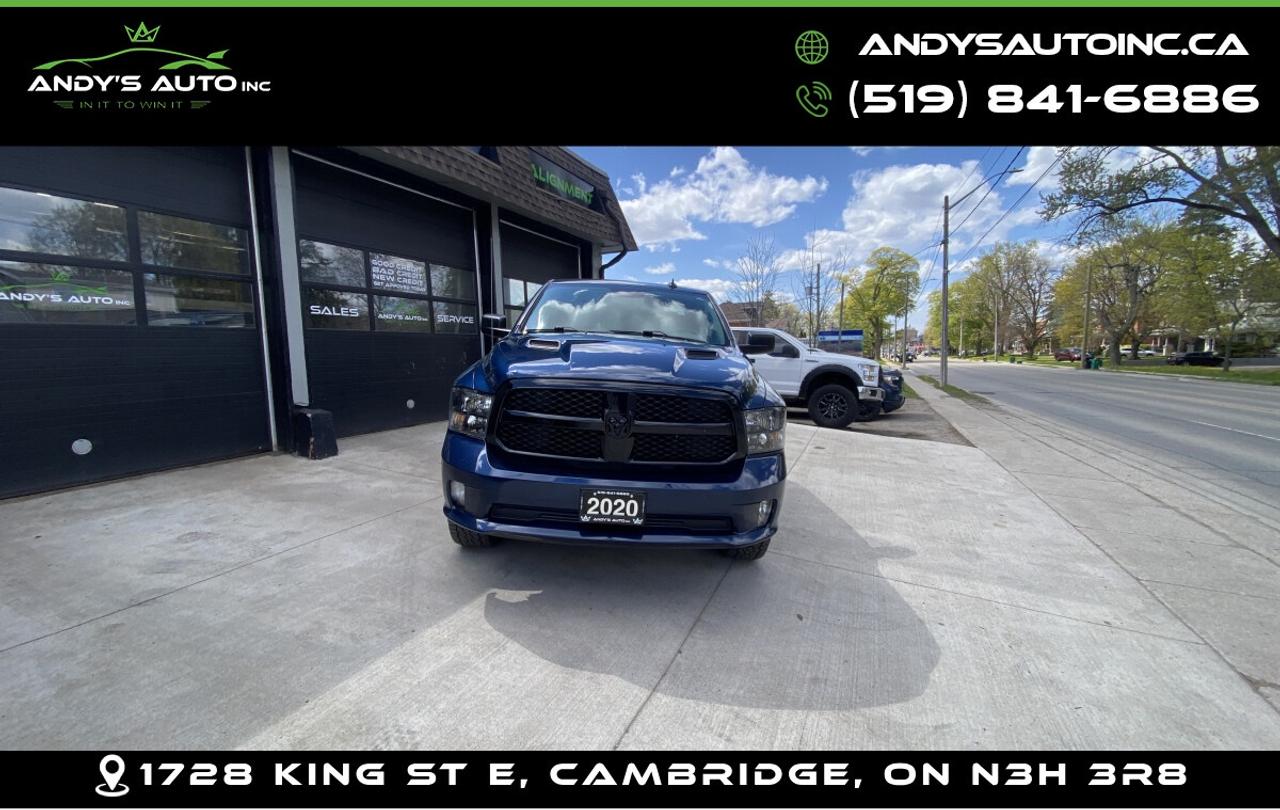 2020 RAM 1500 Classic Express ! ONE OWNER ! NO ACCIDENTS ! CREW CAB ! 5. Photo