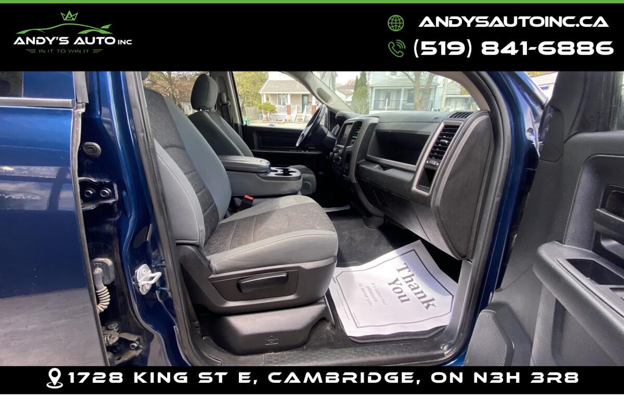 2020 RAM 1500 Classic Express ! ONE OWNER ! NO ACCIDENTS ! CREW CAB ! 5. Photo