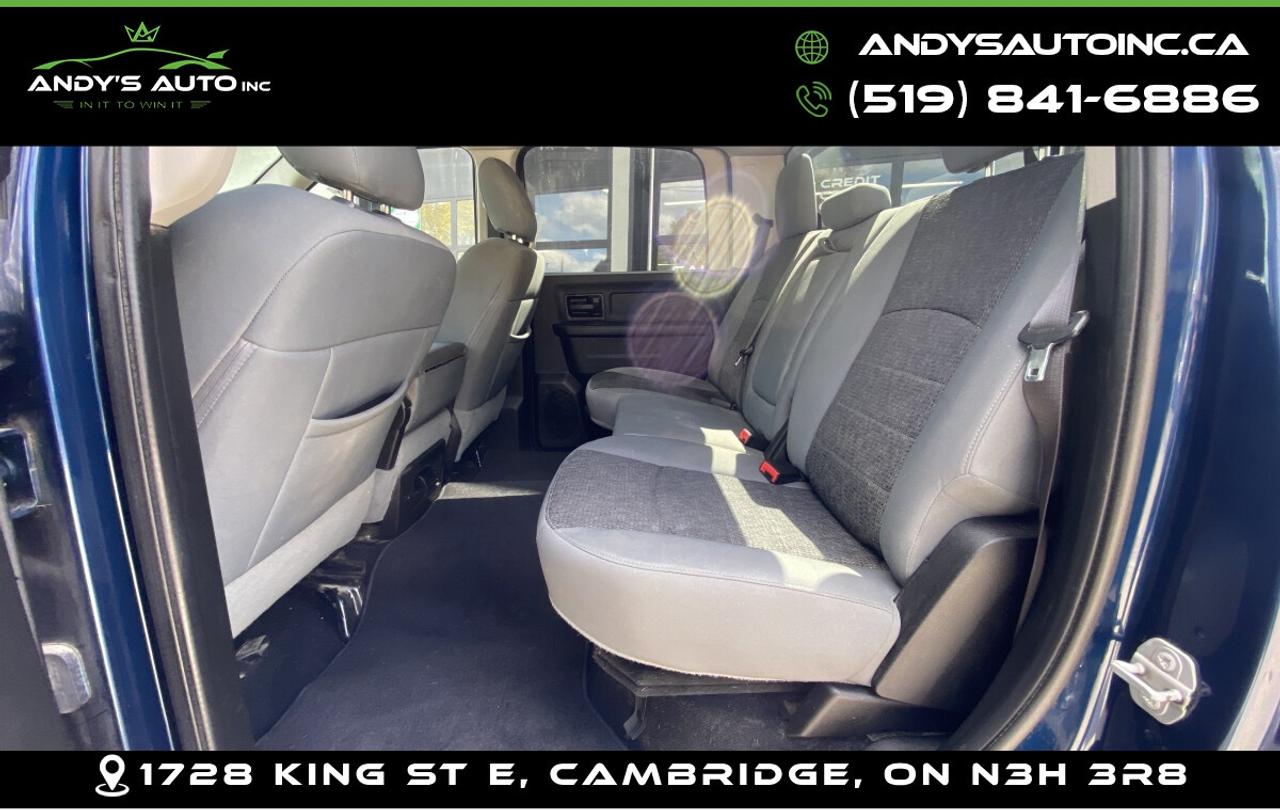 2020 RAM 1500 Classic Express ! ONE OWNER ! NO ACCIDENTS ! CREW CAB ! 5. Photo